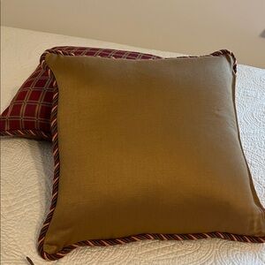 Elegant SILK custom made Red and Gold designer Pillow. (1).